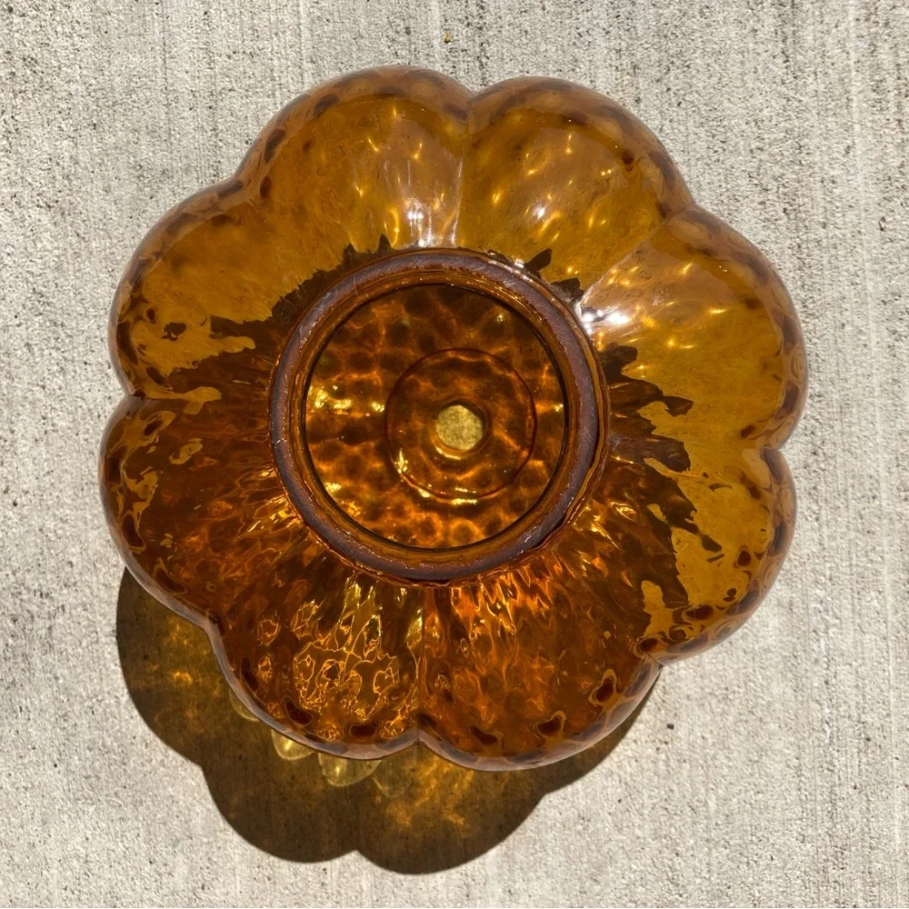Vintage mid century amber glass globe for ceiling or wall - Picture 2 of 8